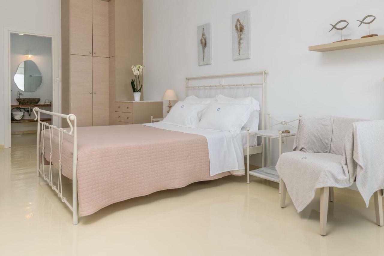 Heavenly Milos Suites Agia Kiriaki Beach  المظهر الخارجي الصورة