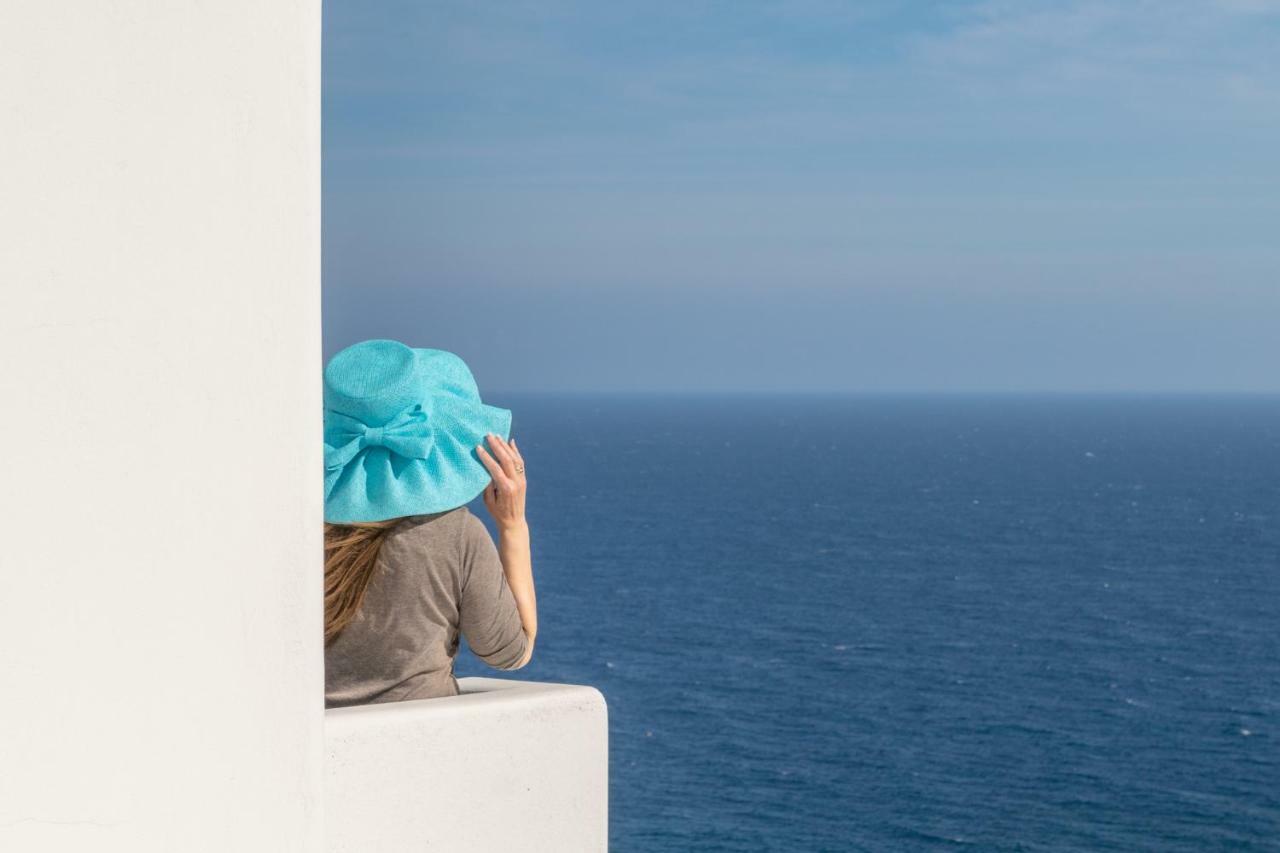 Heavenly Milos Suites Agia Kiriaki Beach  المظهر الخارجي الصورة
